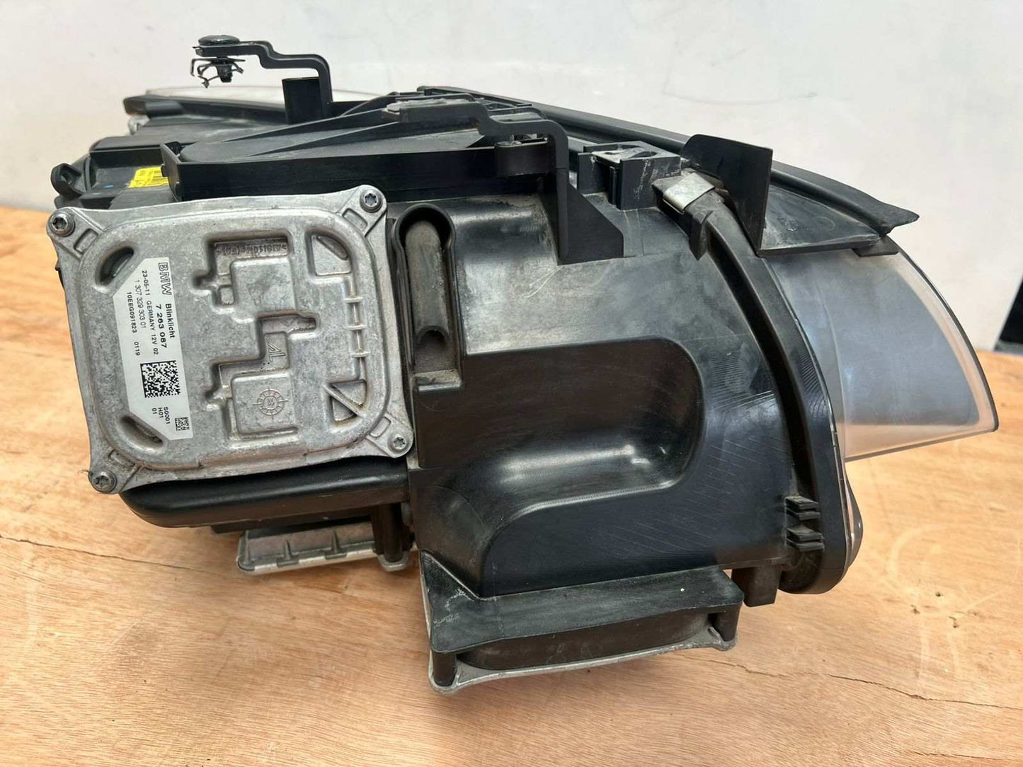 2012-2013 BMW 3 Series E92 2-door LCI LED Left Headlight 7239933-07 OEM