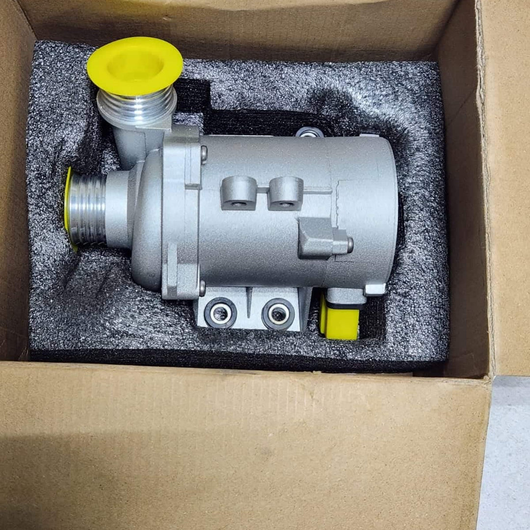 Genuine 2008-2013 BMW 128i Electrc Water Pump 11517586925 E90 X3 Z4 1 3 5 Series