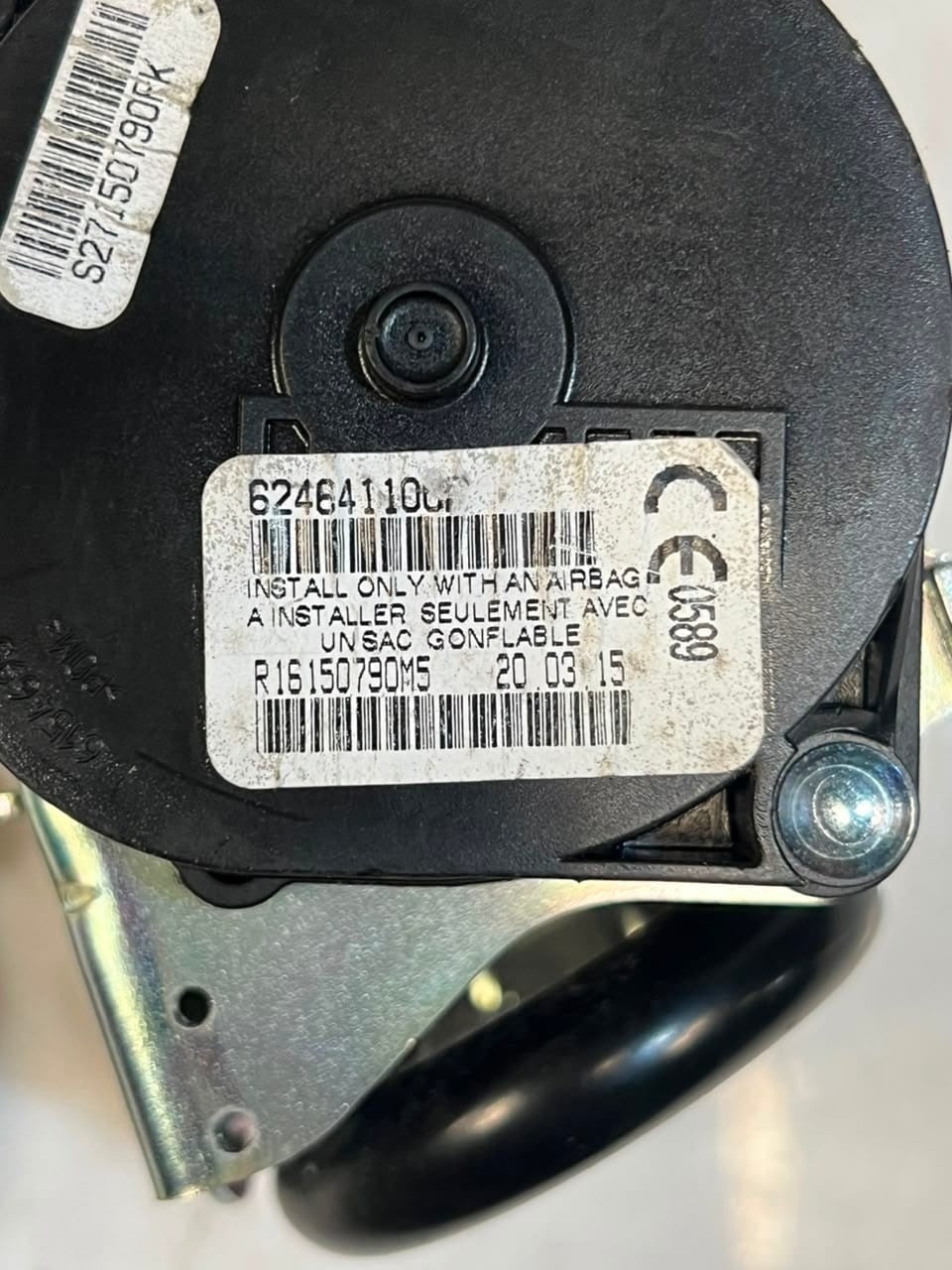  BMW X5 F15 X6 F86 Front Left Driver Seat Belt Retractor Assy 624641100F OEM
