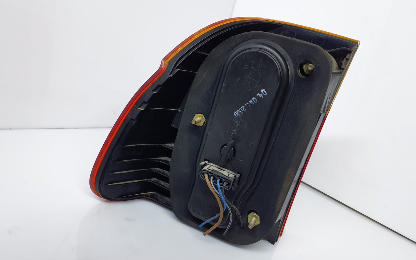 BMW 5 E39 Tailgate rear/tail lights Fits for 6900214 8371324