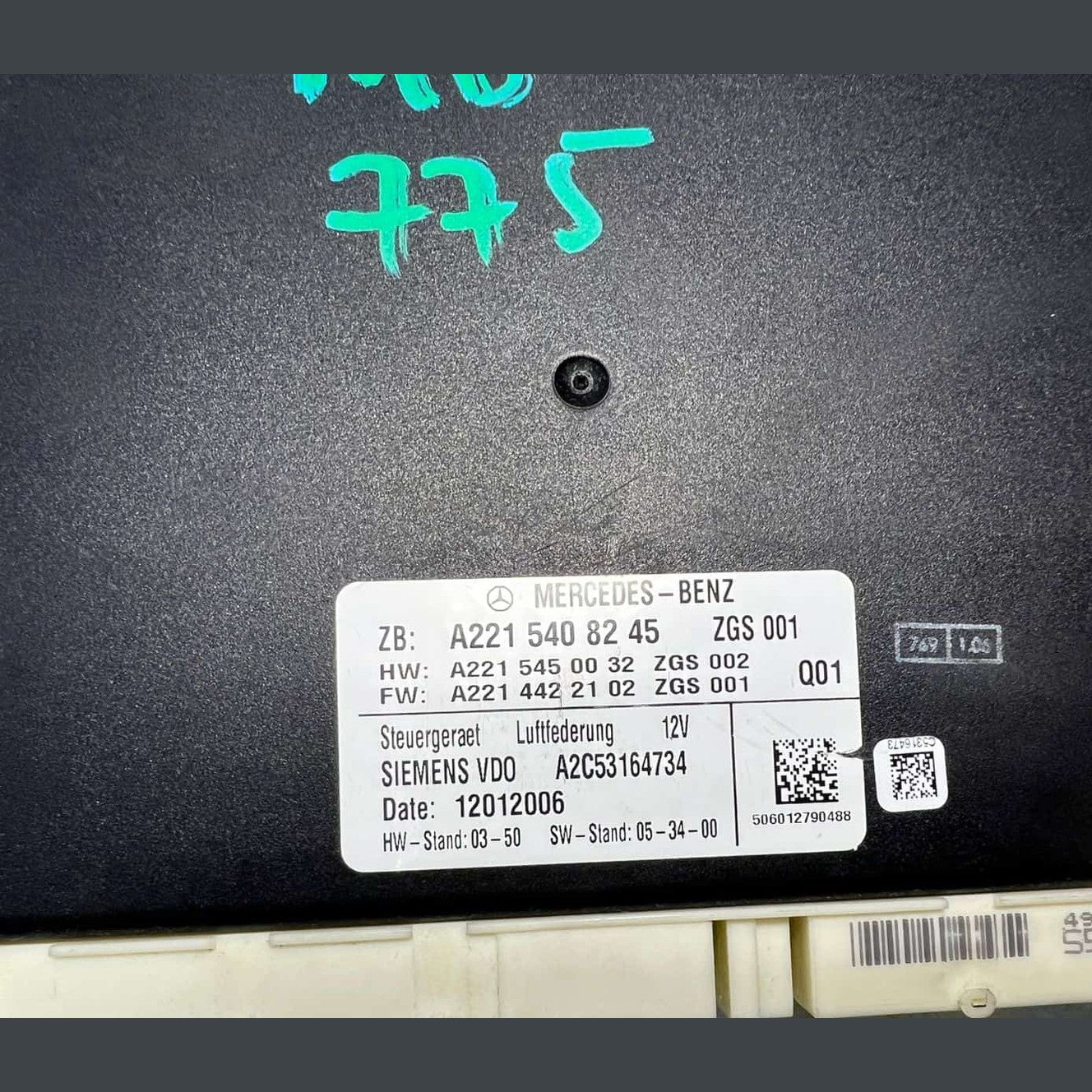 2007-2009 Mercedes S550 Air Suspension Control Module A2215408245 W221 S-Class