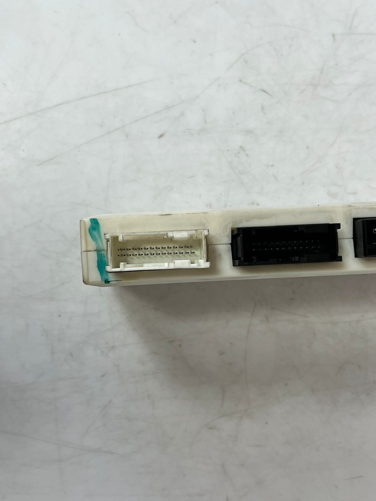 1996-2003 BMW E39 5 Series Body Control Module BCM GM III HIGH 12V 6913523 OEM