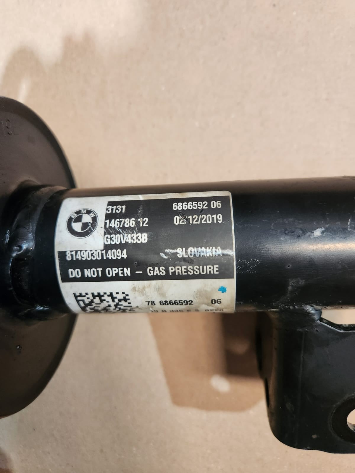 2017-2023 BMW 530i Front Shock Absorber 6866592 5 Series G30 530i and 540i 
