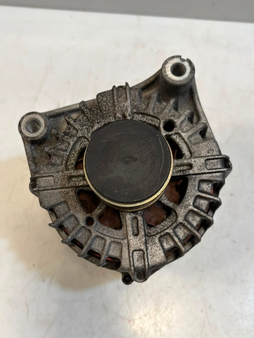 2011-2017 BMW 5 Series X3 F10 F11 F25 N47D20C Alternator 8507625 OEM