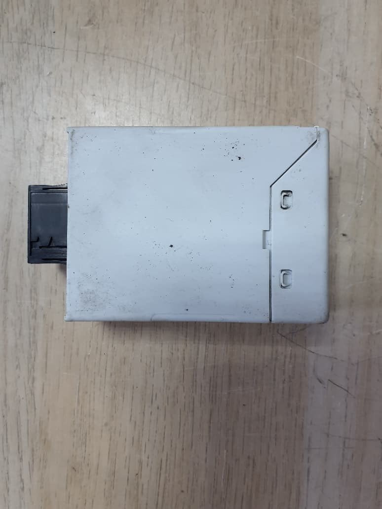 96-02 BMW Z3 Oil Level Temperature Sensor Control Unit 1438022