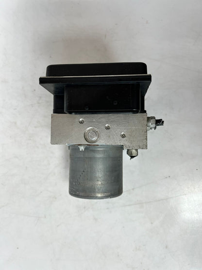 2010 BMW X1 E84 ABS Brake Pump Hydraulic DSC Module Braking Unit 6798991 OEM