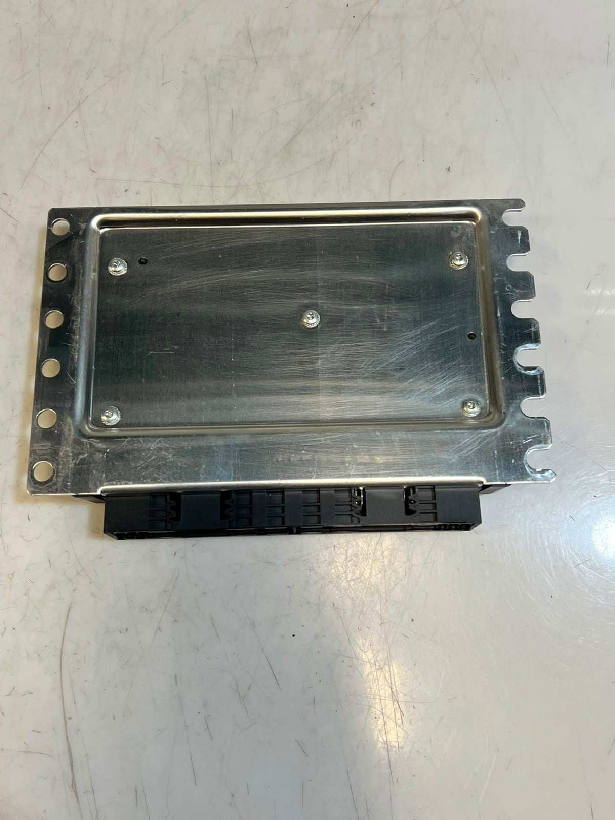 BMW 530i G30 G31 G14 G15 G16 Adaptive Suspension Control Module 8845511 OEM