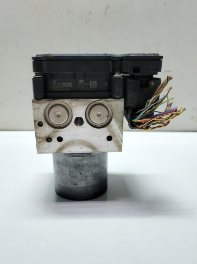 2011-2016 BMW 528i Abs Pump Control Module 6797668 F10 F11 5 Series OEM