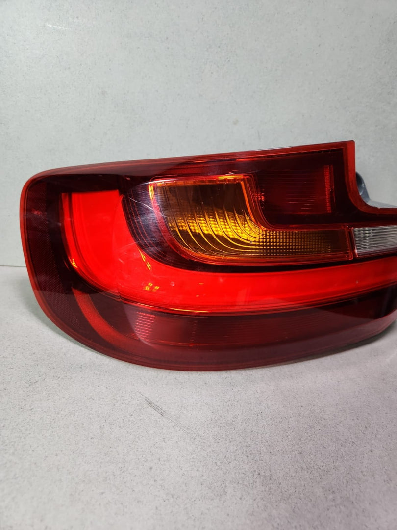 BMW Rear Left Halogen Taillight 4818177 2 Series F22 F23 F87 M Sport