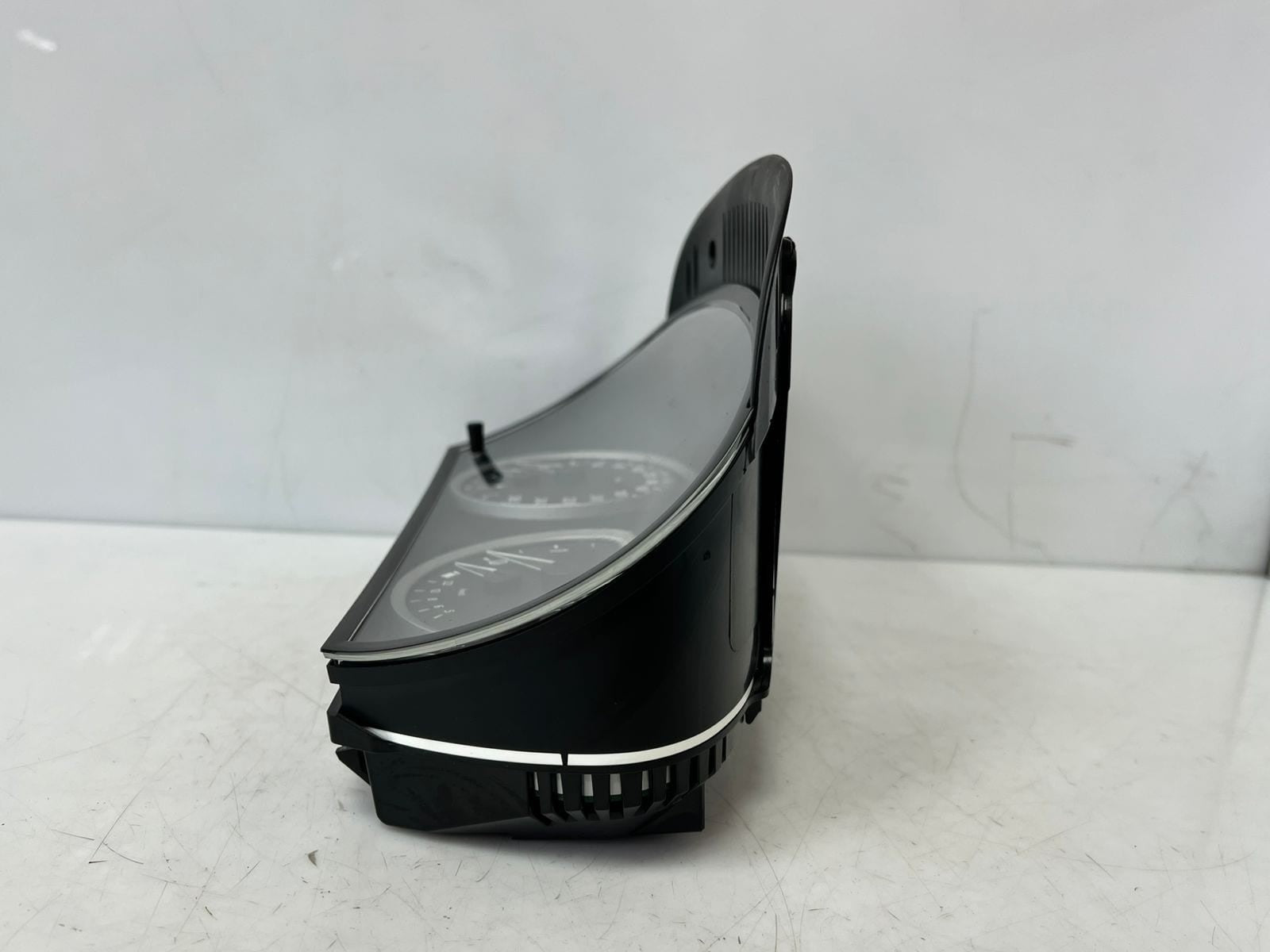 2002-07 BMW 525i 5 Series E60 N52B25 SPEEDOMETER Instrument Cluster 9135252 OEM