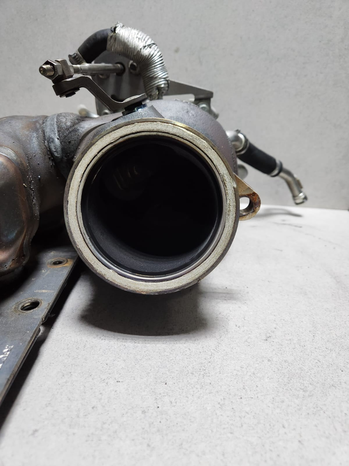 2011-2015 BMW 535i Turbo charger 7583908 535i F10 F11 with 3.0L engine