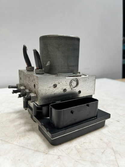 2004-2010 BMW X3 E83 LCI Abs Pump Module 3450562 OEM