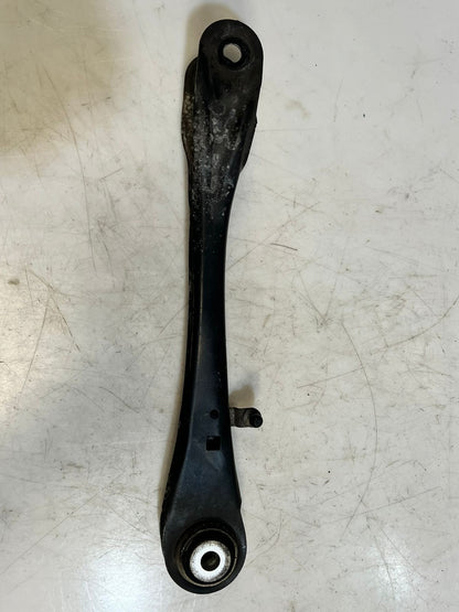 BMW 5 Series G30 G15 Rear Trailing Arm With Rubber Bushing 6893528 OEM