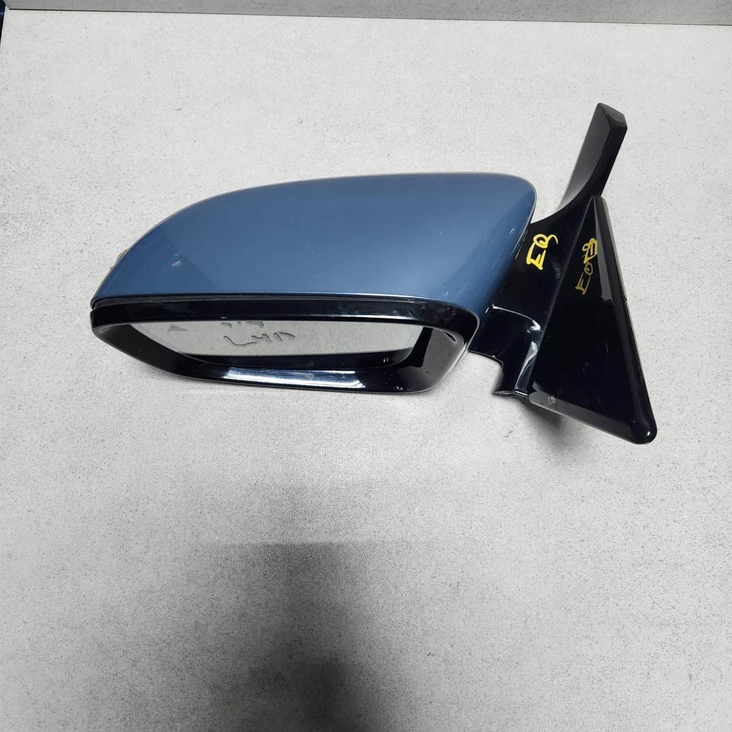 BMW Exterior Side Mirror F0185103U668B 8 Series G15 G14 G15 G16 LHD WITH CAMERA 