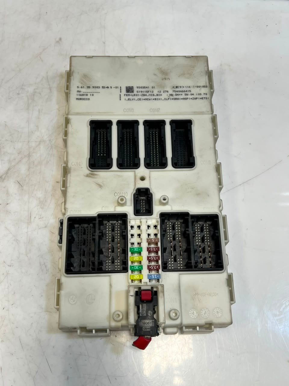 BMW F20 F21 F22 F30 F31 F32 F36 Front Electronic Module FEM 9303541 RHD OEM