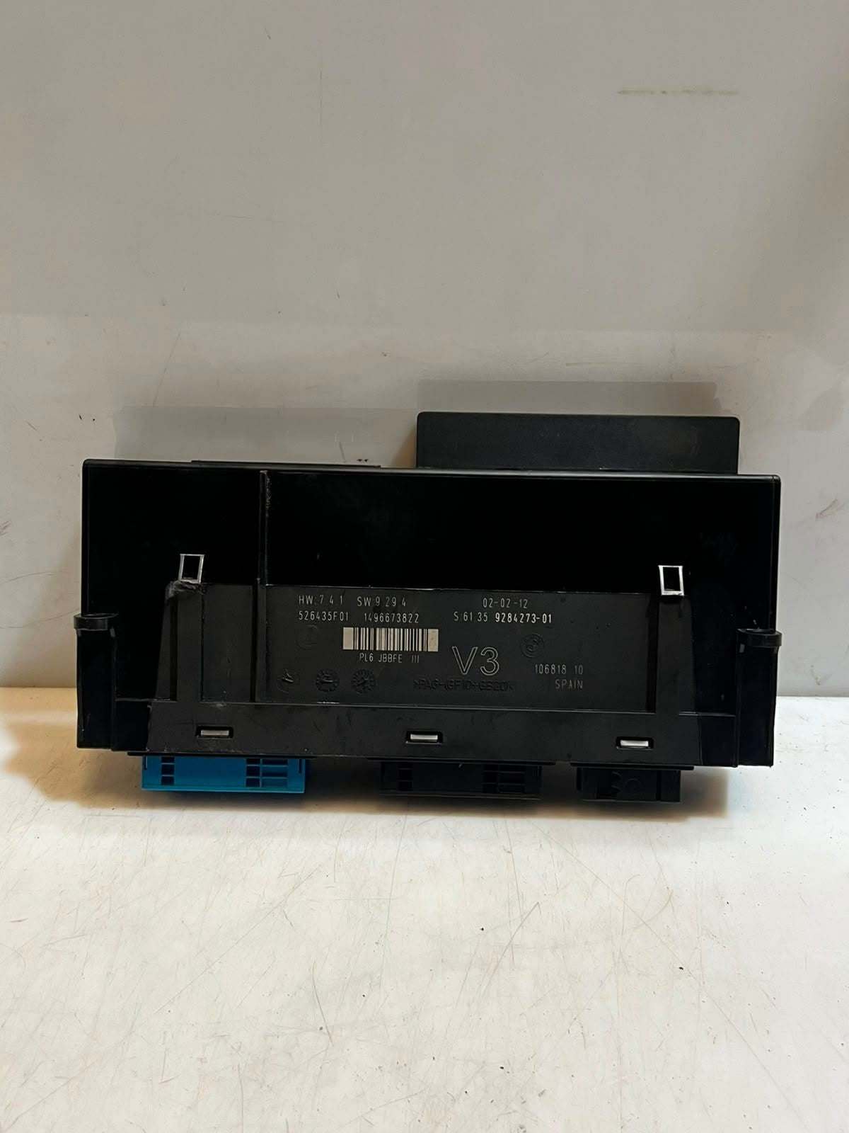 2012-2016 BMW 5' 6' F10 F11 F13 650i Body Control Module JUNCTION BOX 9284273