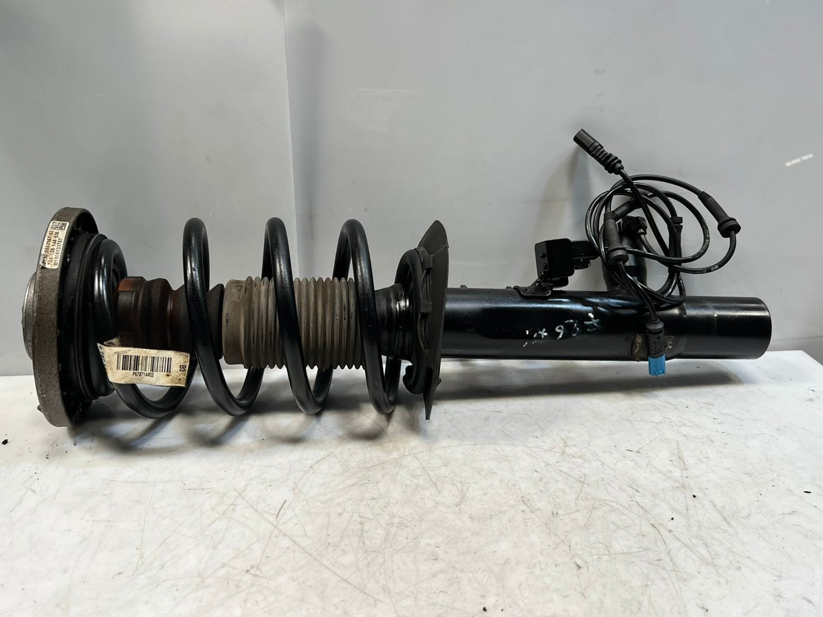 2010-2017 BMW X3 F25 and X4 F26 Front Left Strut Shock Absorber 6797027 OEM