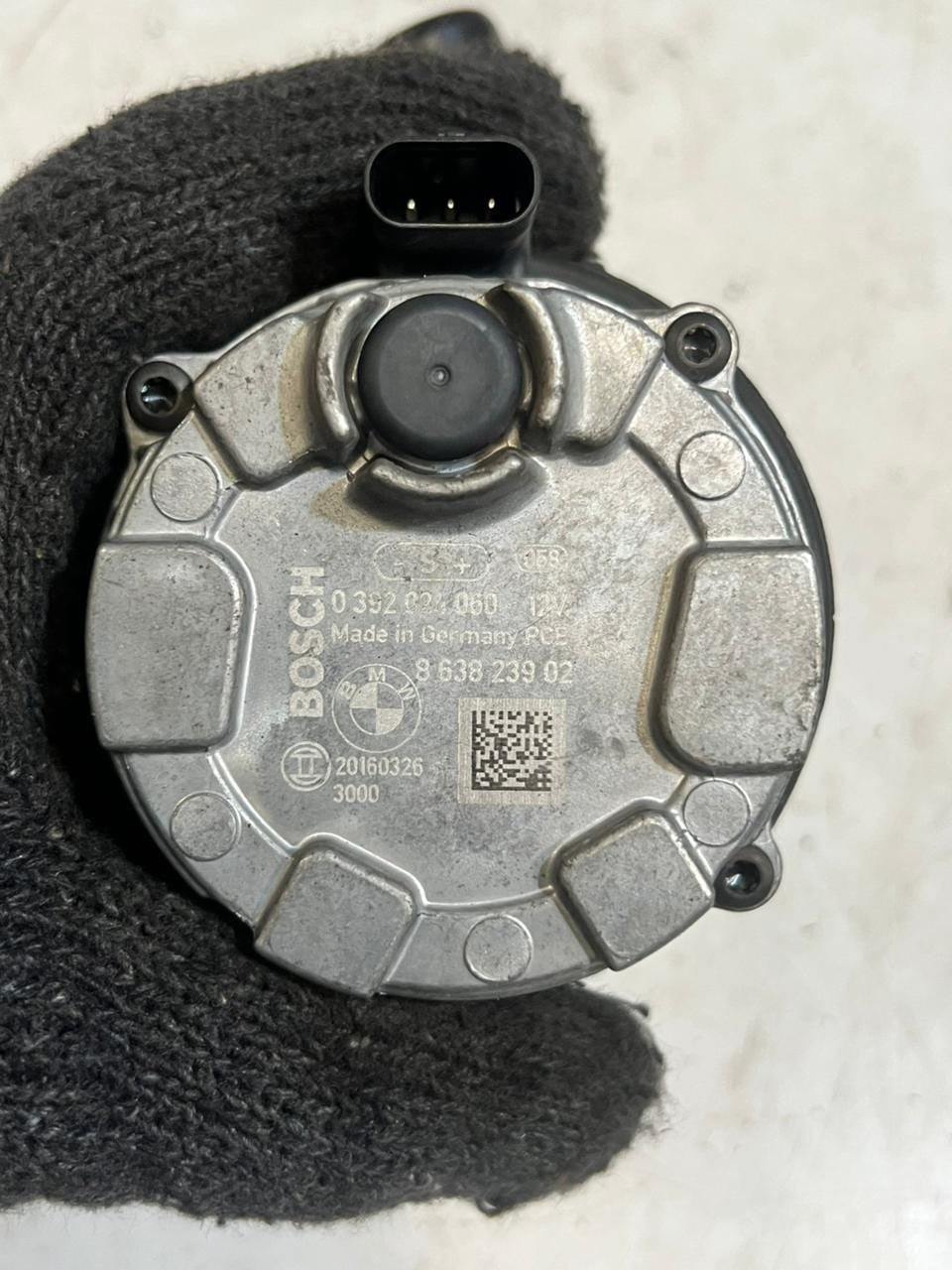 2016-2018 BMW 330e 3' F30 2.0 Hybrid Petrol Auxiliary Water Pump 8638239 OEM