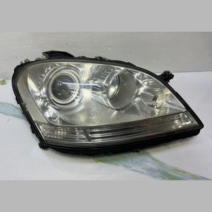 05-07 Mercedes W164 ML 350 Front Right Side Head light Headlamp A164 8205661 OEM