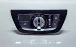 Bild in die Galerieansicht laden, 2019 BMW 530i Headlight Control Switch Panel 9472969 5 Series G30 and G31 OEM