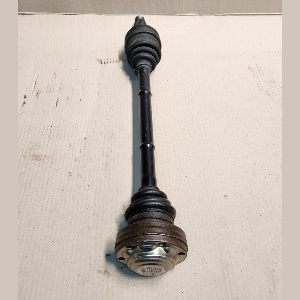 2010-2013 BMW X1 Rear Drive Shaft 7591595 X1 Series E84