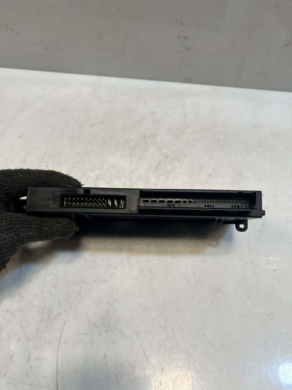 BMW 5 Series F10 F11 520d Body Control Module Junction Box 9244392 OEM