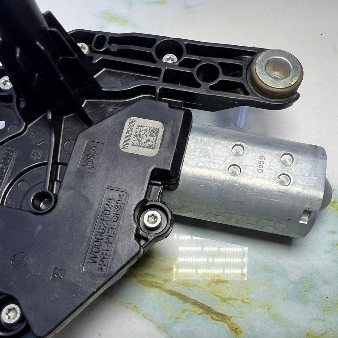 Mercedes Rear Wiper Motor A1569068200 GLA-Class W156 and B-Class W246
