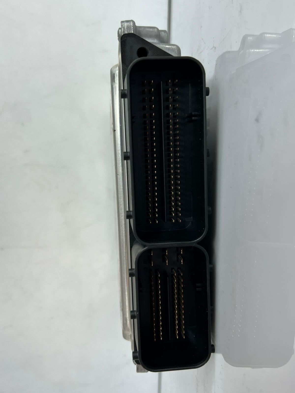 BMW E90 N47 Engine Control Unit ECU COMPLETE SET DDE + CAS3 AG + 1KEY 8518167