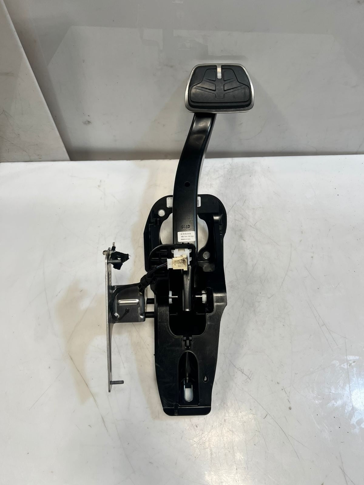 2019 BMW 3 4 Series G20 G21 G22 G23 G26 M SPORT Brake Pedal Assembly 6874282 OEM