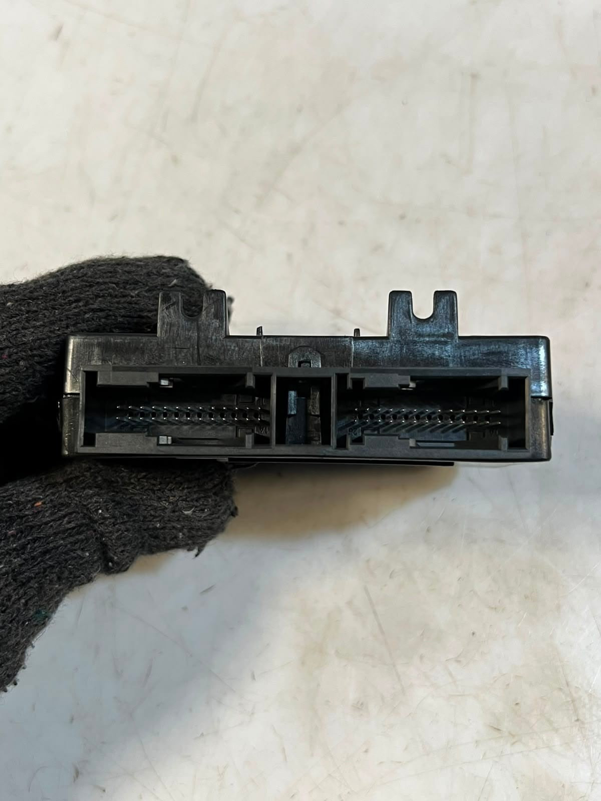 2014 BMW 3 Series F30 F31 F35 F32 320i Air Conditioning Control Module 9311850 