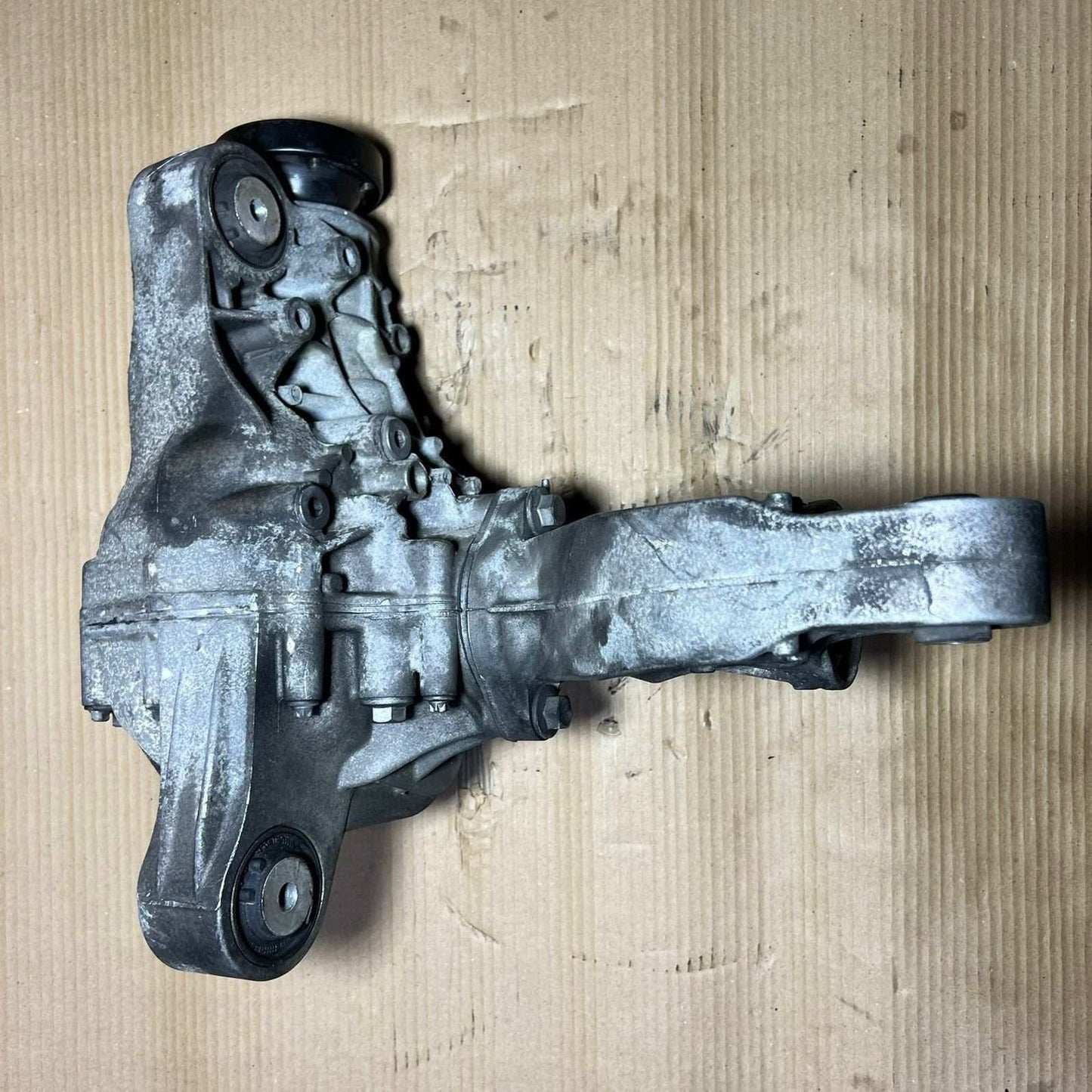 2007-2009 Mercedes-Benz GL320 Front Differential Axle Carrier Assy A1643302202 