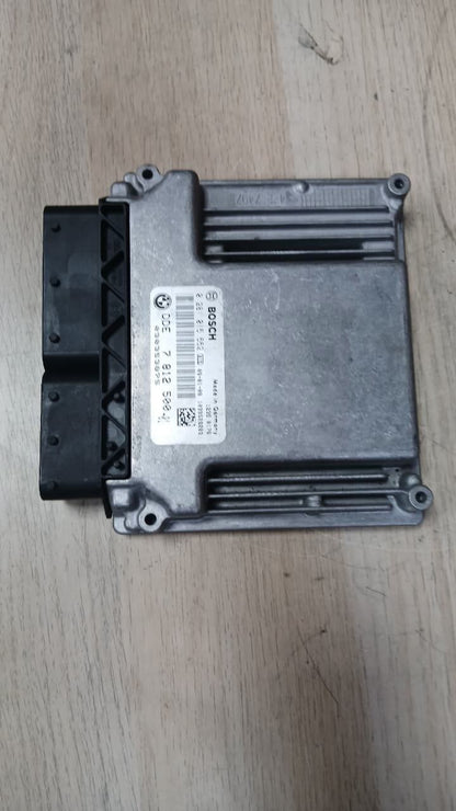 BMW Engine Control Unit 7812500 5 Series E60 E61 520D with N47D20A ECU
