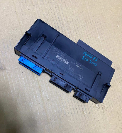 2011-2016 BMW 535i Junction Box Control Module 9228492 5 528i, 535i, and 550i