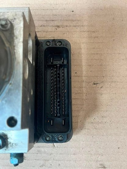2010-2016 BMW 5 Series F10 and F11 535i ABS Hydraulic Unit / Pump 6858406 OEM