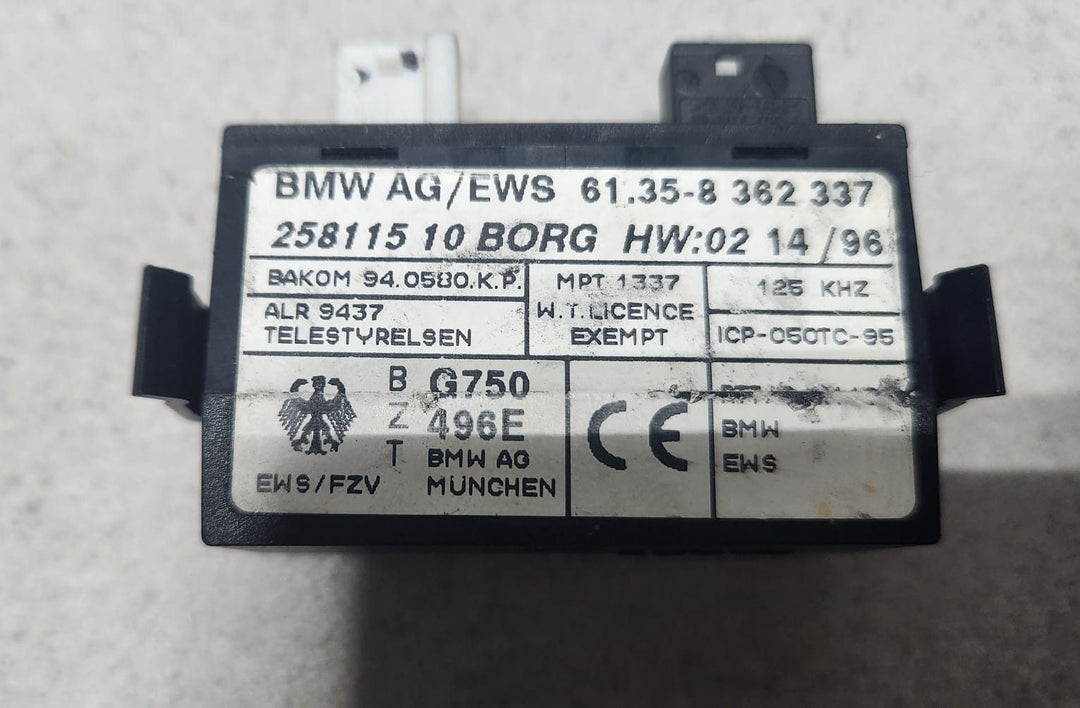 1996-2002 BMW Z3 Engine Control Unit 1432401 E36 E39 E38 M42 Siemens 5WK90321 