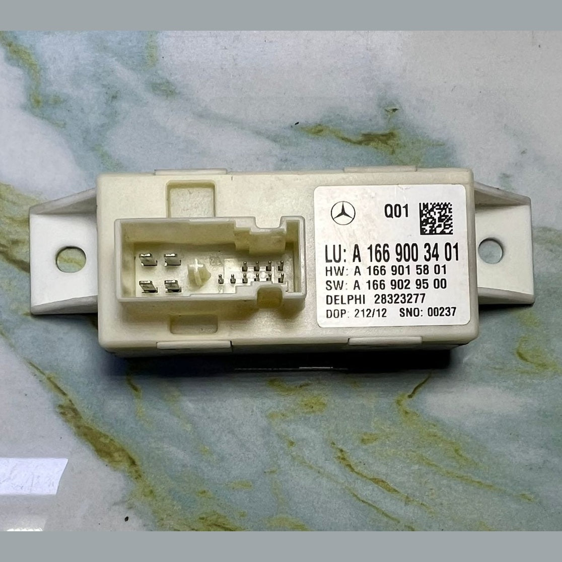 Mercedes Headlight Range Control Unit A1669003401 W204 C-Class and W246 B-Class