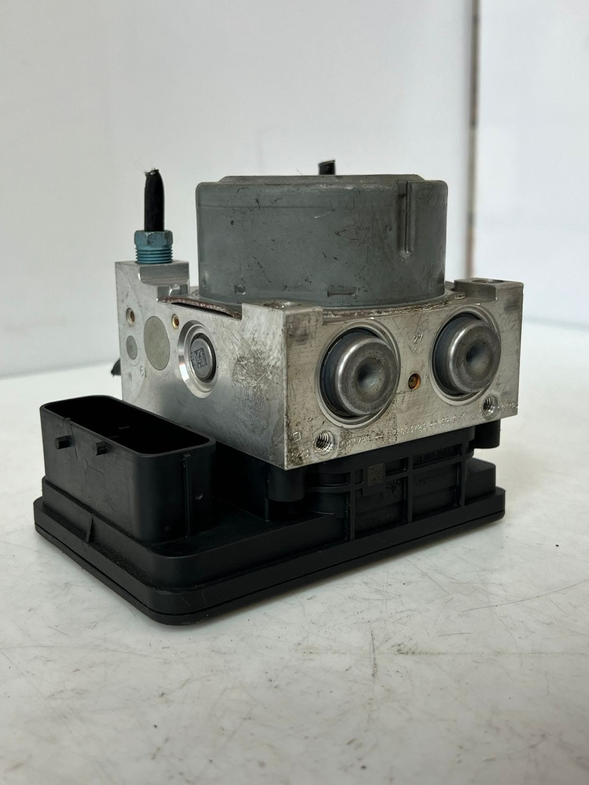 BMW F30 3 Series F31 F34 ACC 330E Abs Pump 6875561 OEM