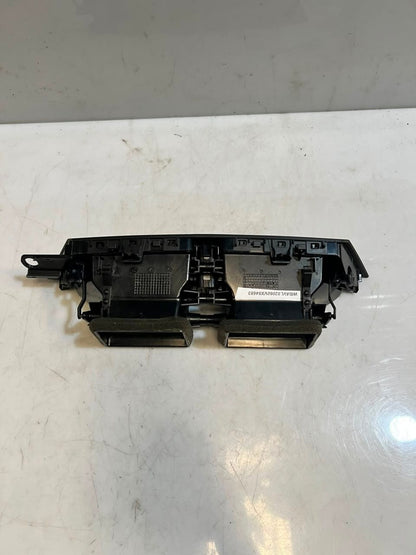 2012-2015 BMW X1 E84 FRONT CENTER Dashboard Air Vent 9258354 OEM