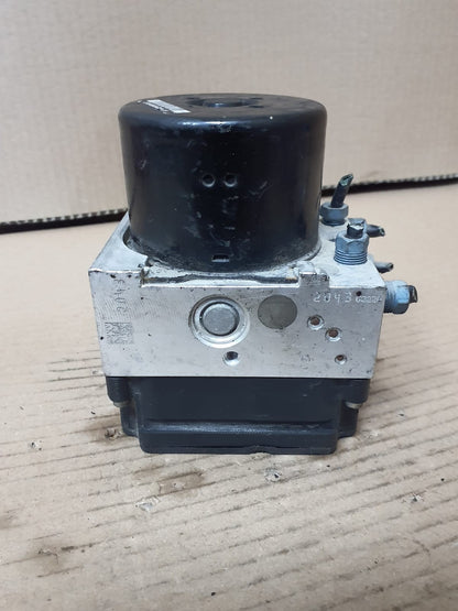 BMW 3 Series F30 F80 1 Series F20 Abs Brake Anti Lock Pump DSC Module 6860730