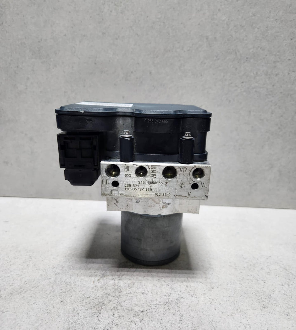2010-2016 BMW 535i xDrive Abs Pump Module 6853400