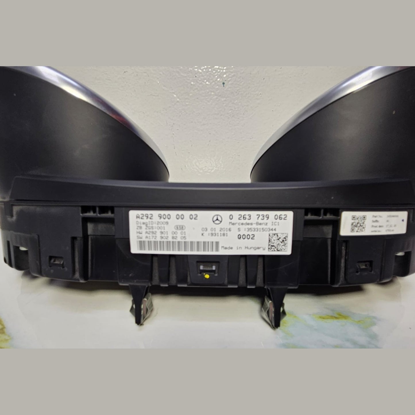 13-16 Mercedes-Benz W292 GLE Instrument Cluster Speedometer A292 9000002 OEM
