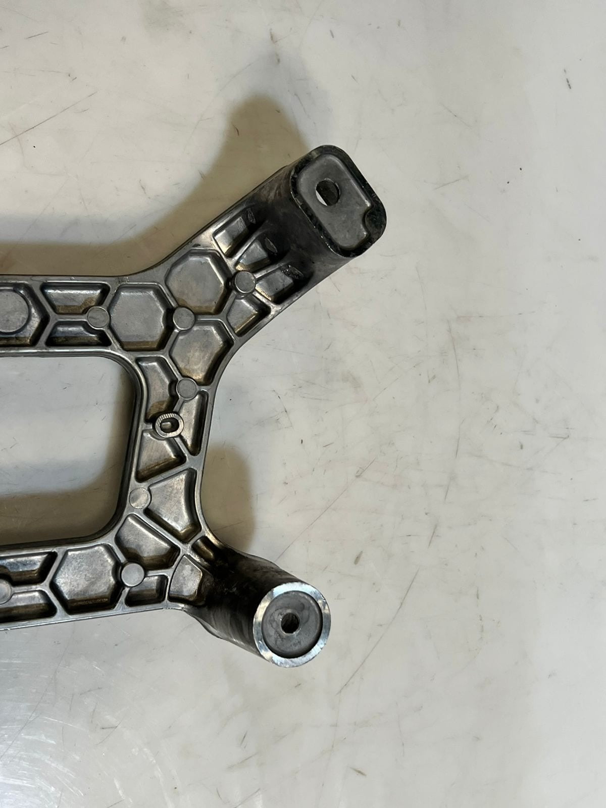 2023-2024 BMW  iX I20 xDrive Bracket FOR SRS CONTROL UNIT 7911623 OEM