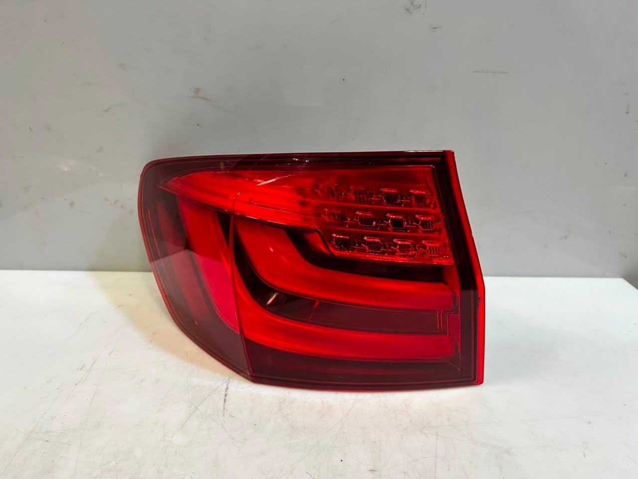 2010-2016 BMW F11 FENDER 528i LEFT RIGHT Tail Light BACK LIGHT 7203233 7203234