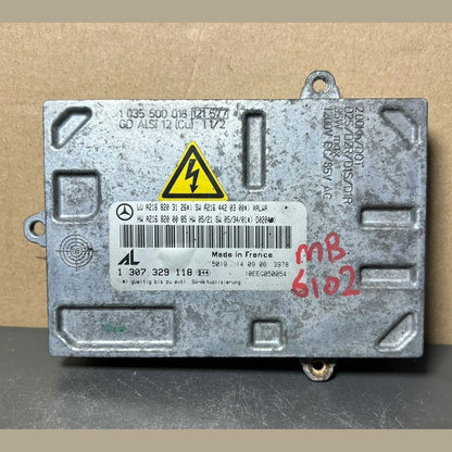 Mercedes Benz W221 Xenon Light Headlight Control Module Unit A216 8203126 OEM