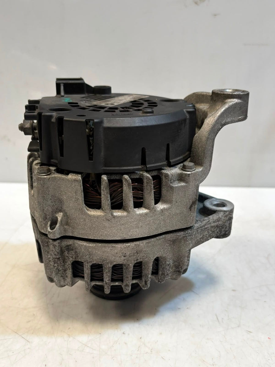 2011-2017 BMW 5er X3 F10 F11 F25 N47D20C Lichtmaschine 8507625 OEM