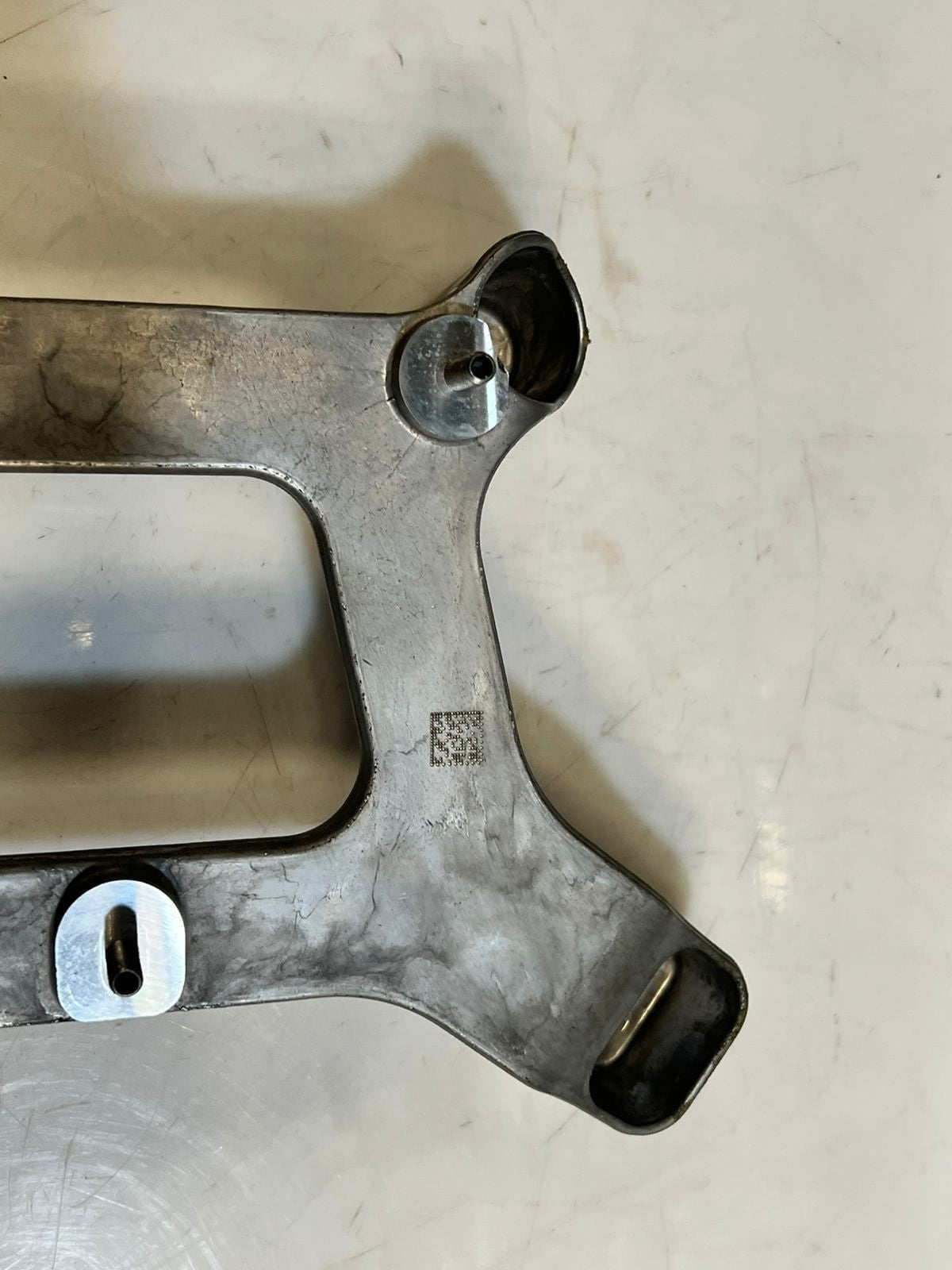 2023-2024 BMW  iX I20 xDrive Bracket FOR SRS CONTROL UNIT 7911623 OEM
