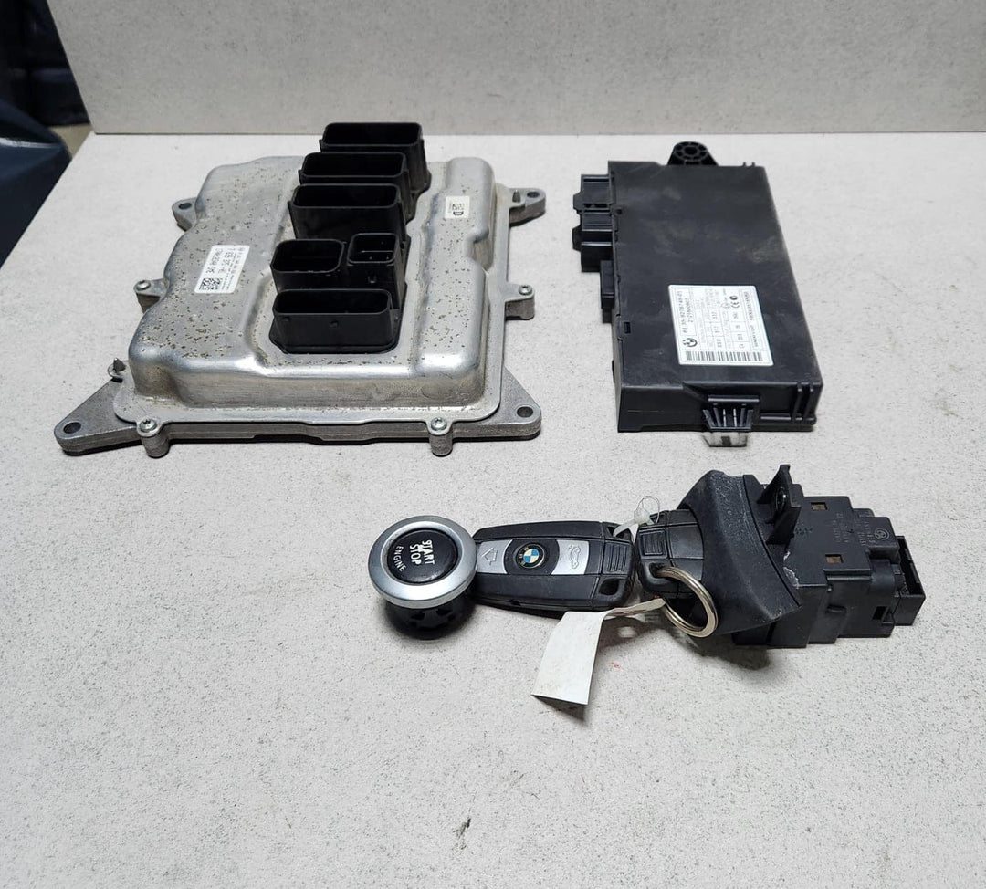 2010-2015 BMW X1 Engine Control Unit ECU Set 7639375 X1 E84 2009-2015 N20 