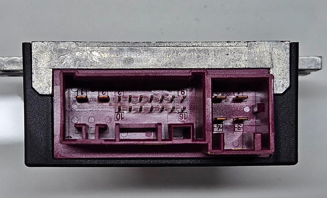 7426095-2013-2016 BMW 328i F30 F10 F25 Fuel Pump Control Module OEM