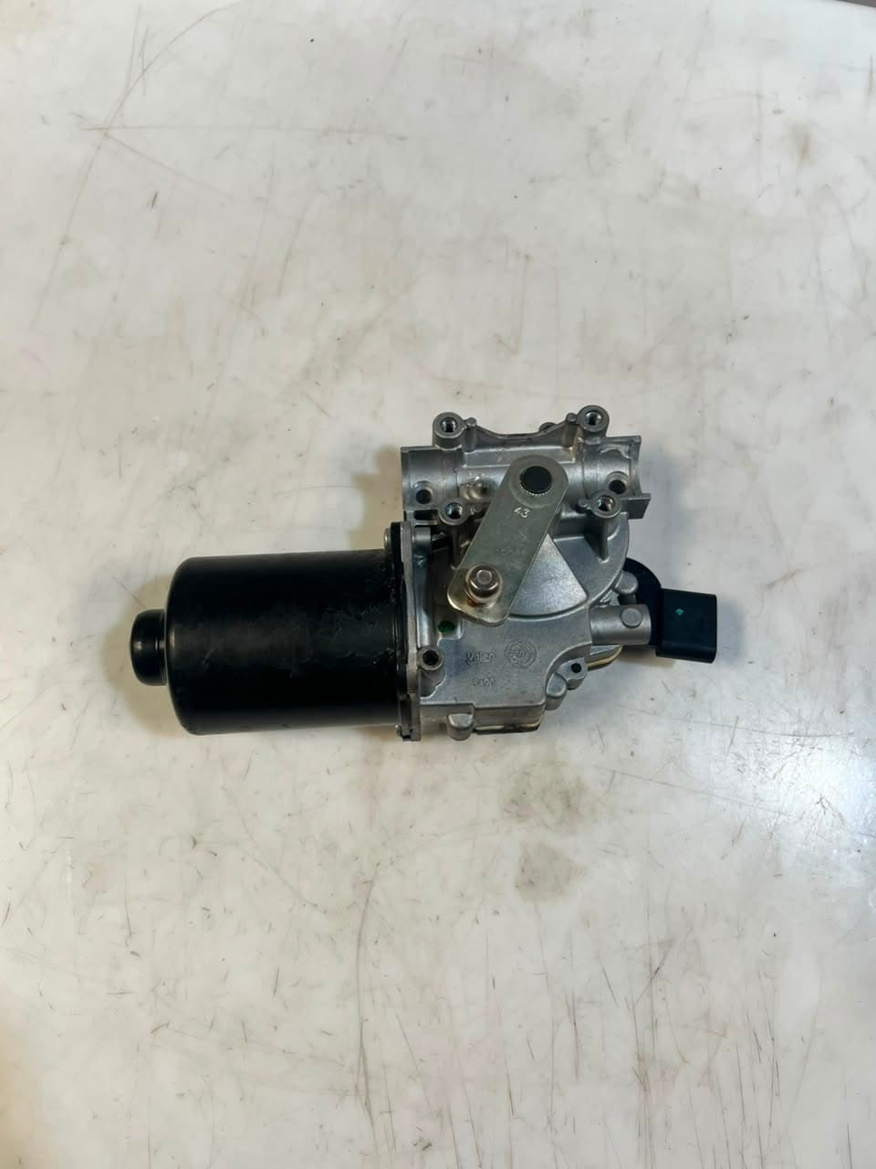 2011-2019 BMW 3 Series F30 F31 F35 F33 F20 F21 Wiper Motor and Linkage 7267504