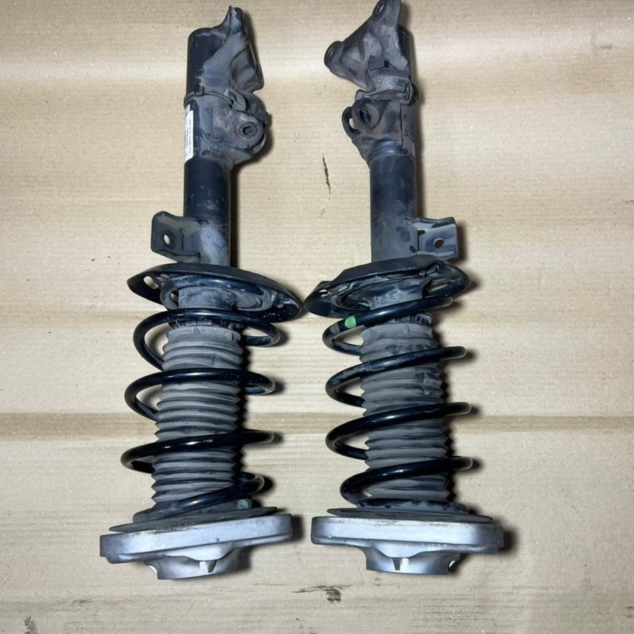 2010-2014 Mercedes Benz W212 E-Class Front Shock Strut Left & Right Set Absorber